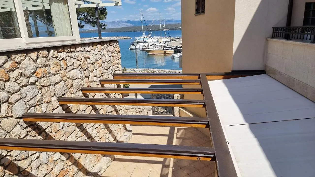 Apartmani Sidro Malinska 0*,  Croazia